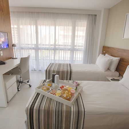Fusion Hplus Express + Brazíliaváros Kültér fotó
