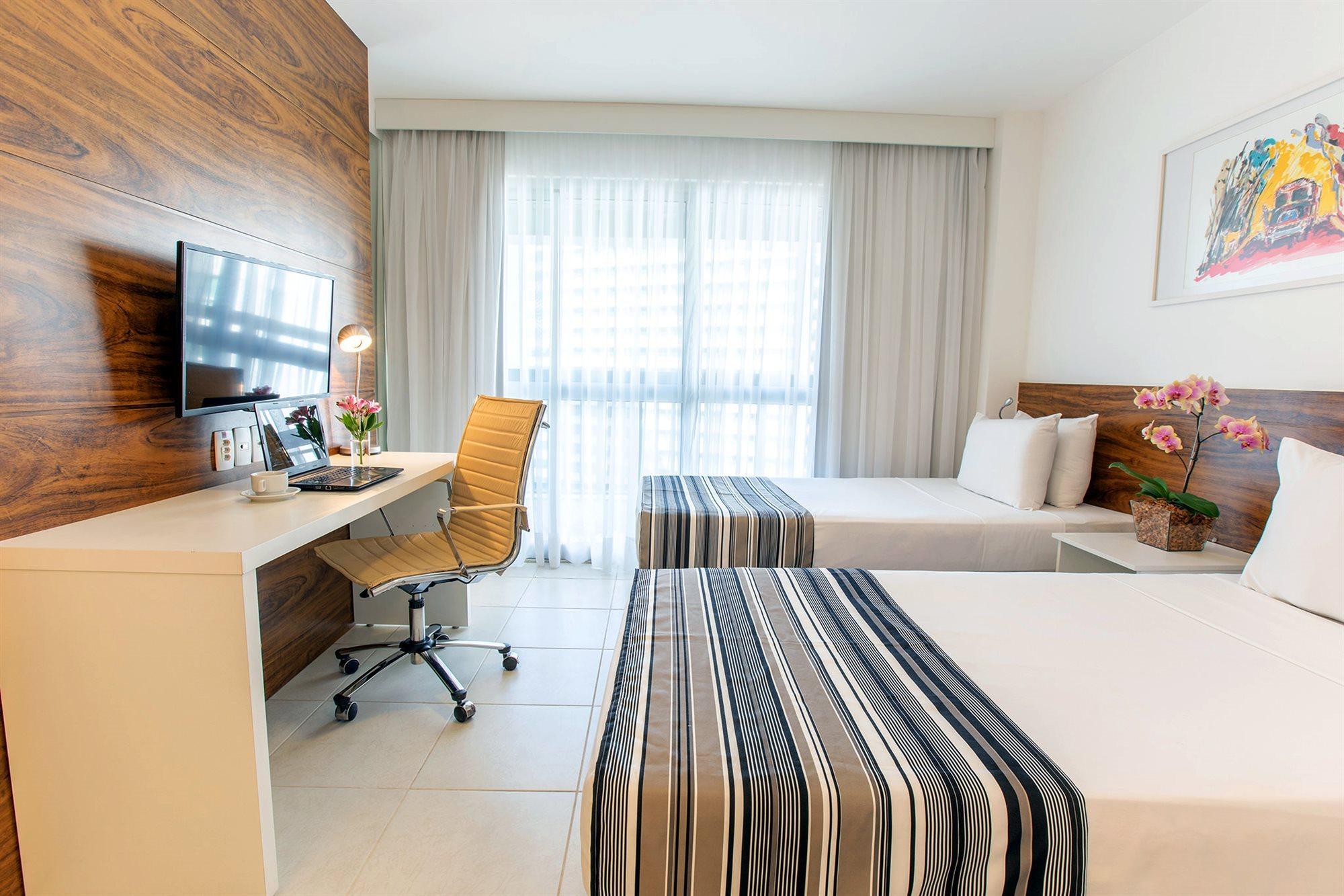 Fusion Hplus Express + Brazíliaváros Kültér fotó